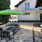 White Apartament
