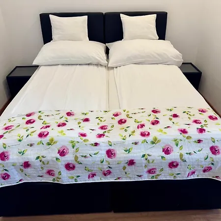 White 아파트 *