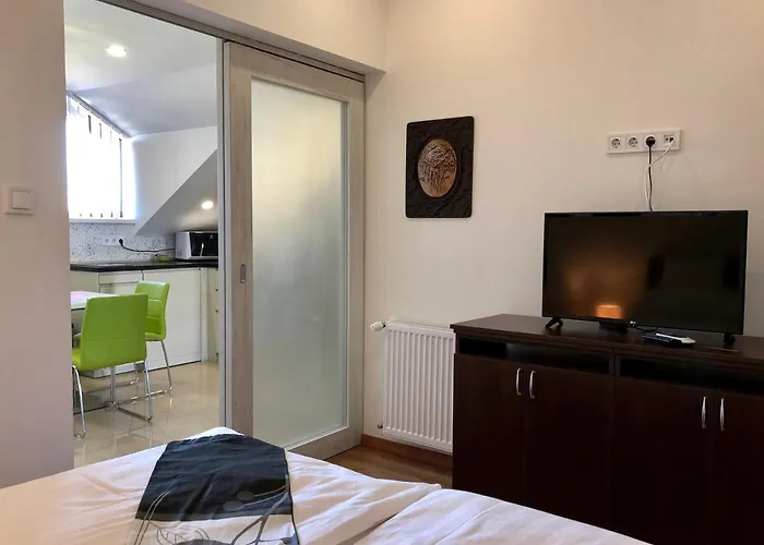 Apartament White