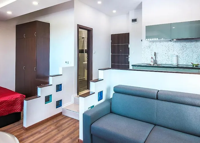 Apartament White