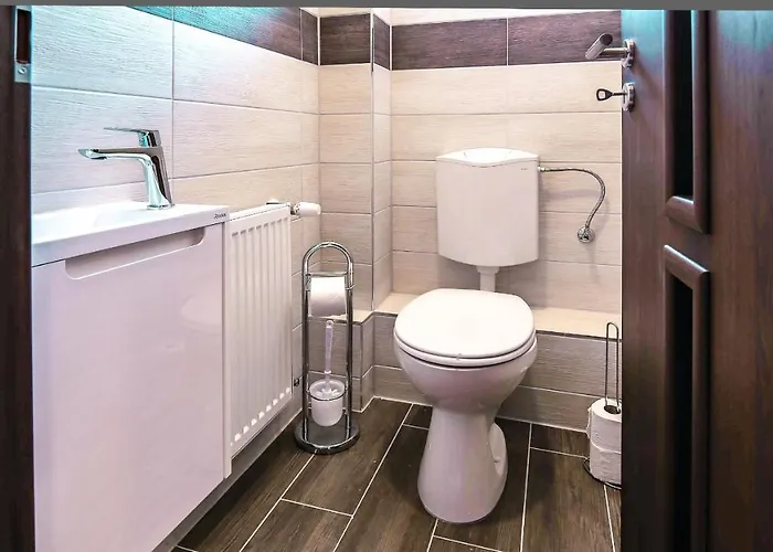 Apartament White