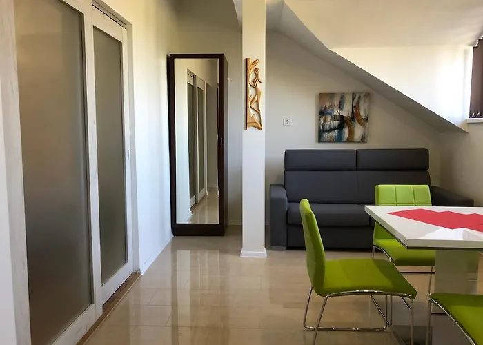 White Apartament