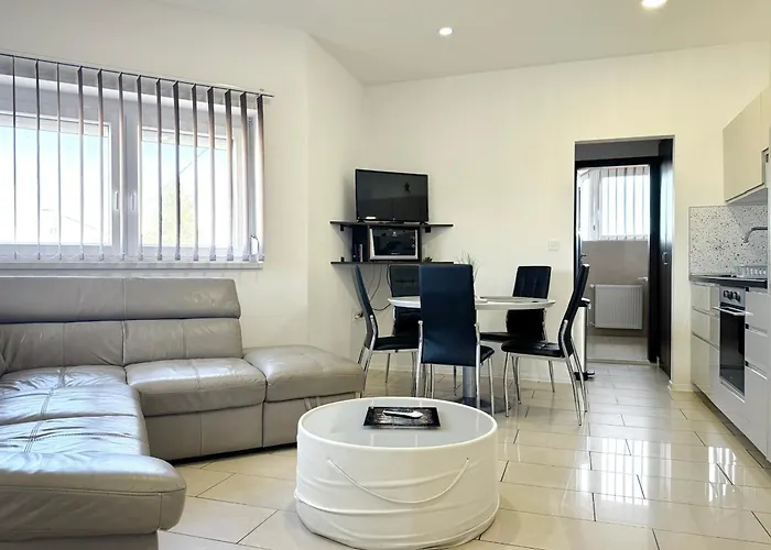 White Apartament
